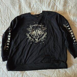 Torrid Nightfall Moth sweatshirt size 2